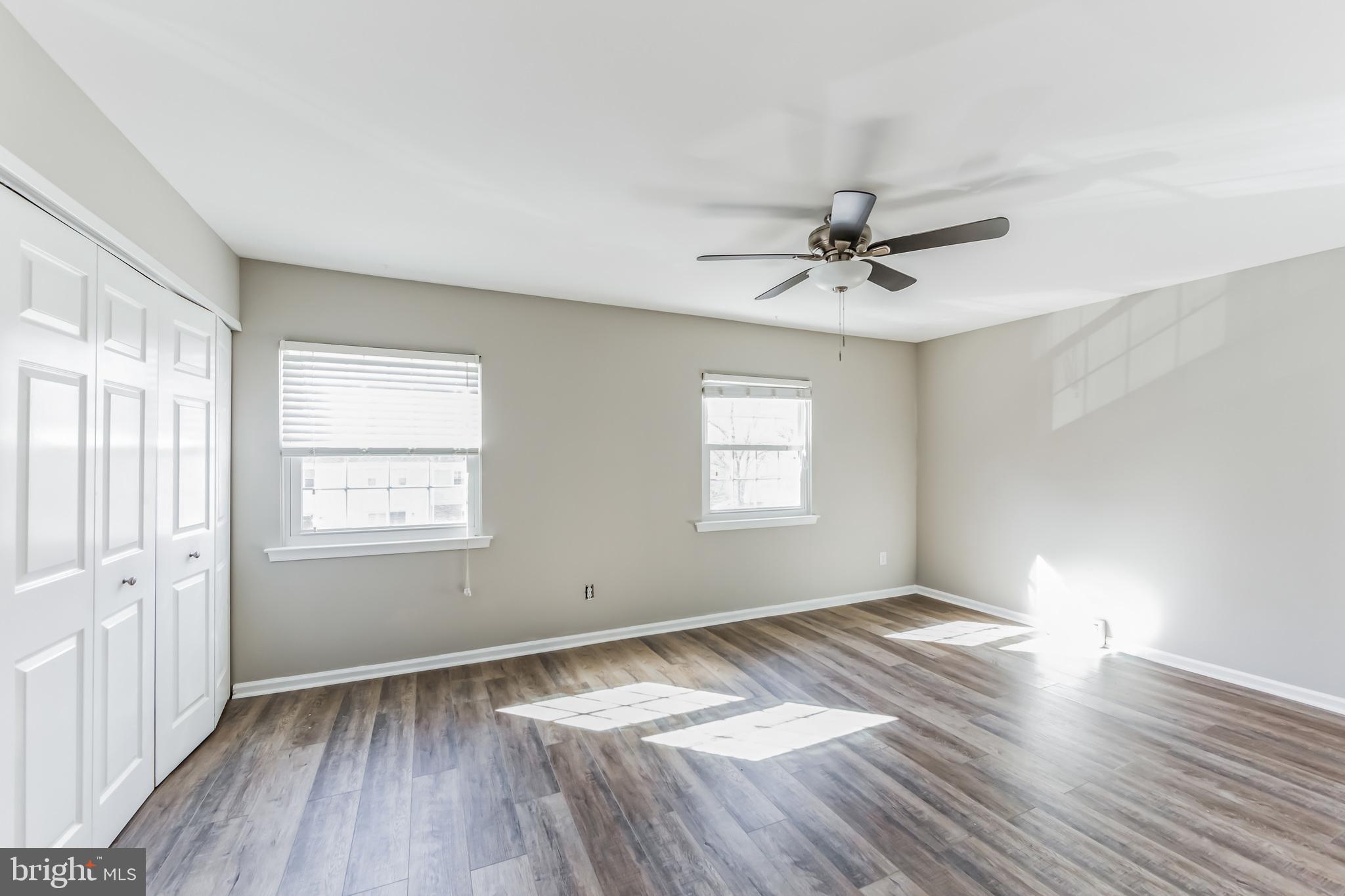 WESTON VILLAGE - Residential