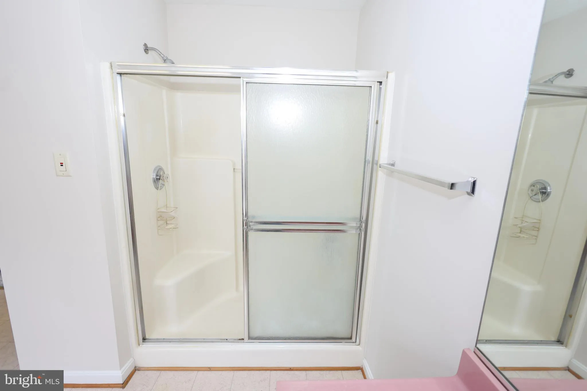 Waldorf, Maryland 20603, United States, 4 Bedrooms Bedrooms, ,3 BathroomsBathrooms,Residential,Contingent,21903