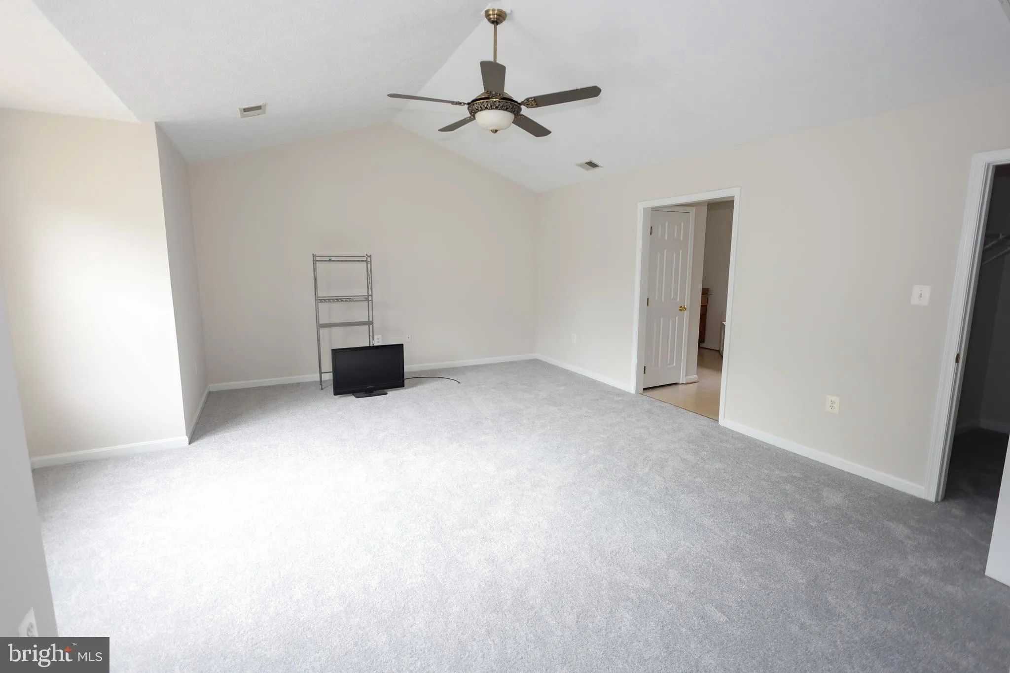 Waldorf, Maryland 20603, United States, 4 Bedrooms Bedrooms, ,3 BathroomsBathrooms,Residential,Contingent,21903