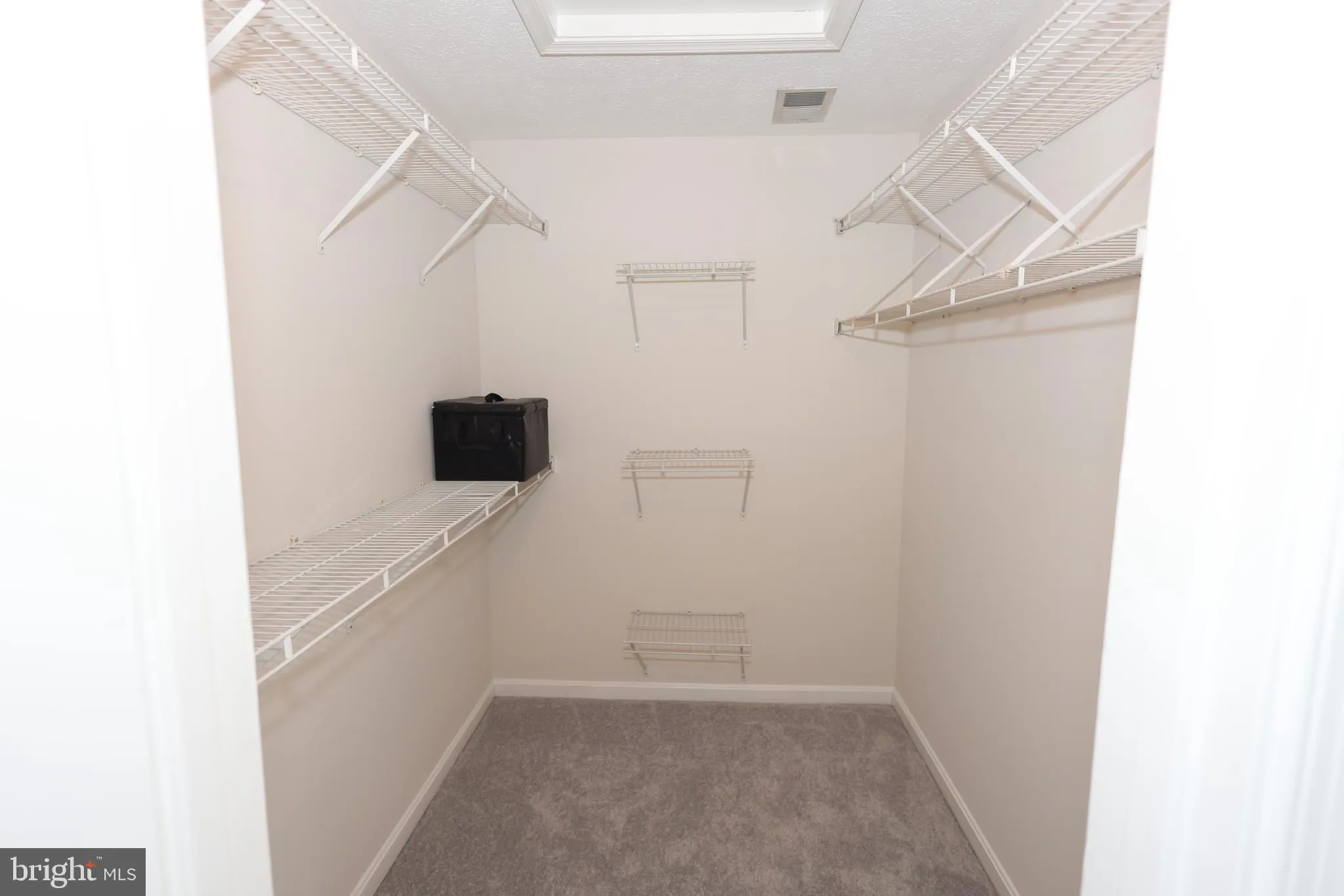 Waldorf, Maryland 20603, United States, 4 Bedrooms Bedrooms, ,3 BathroomsBathrooms,Residential,Contingent,21903