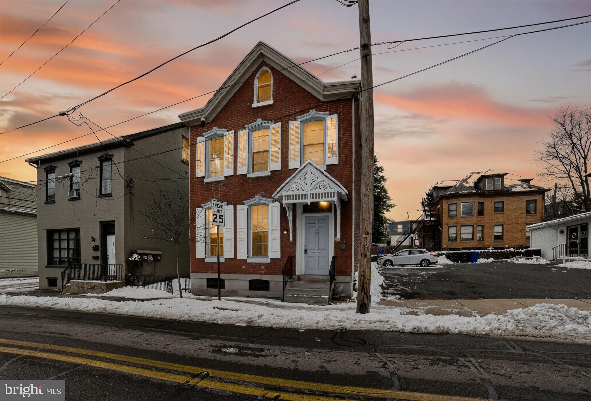 71 N CHARLOTTE STREET