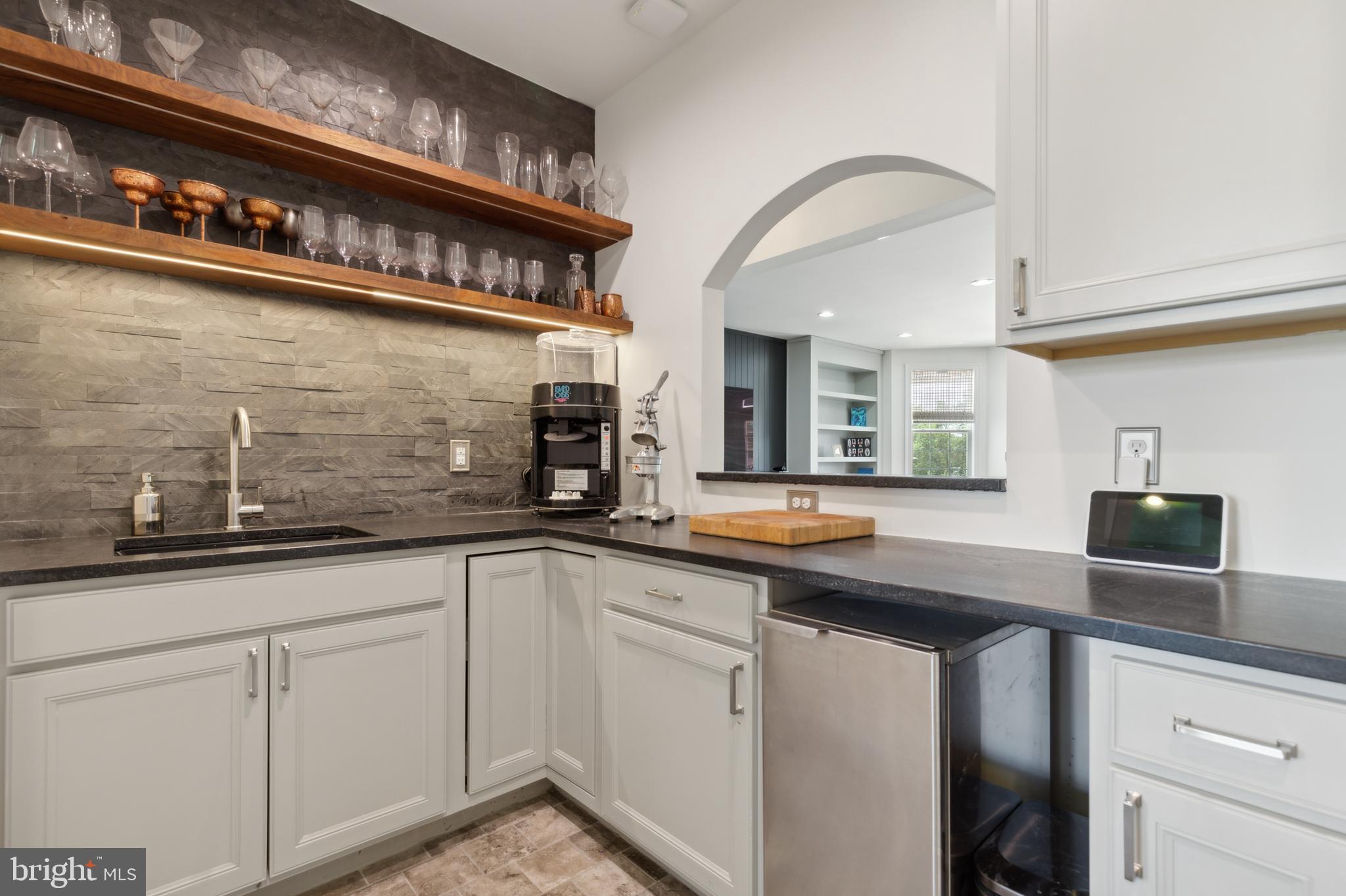 HUNTERS POND - Residential