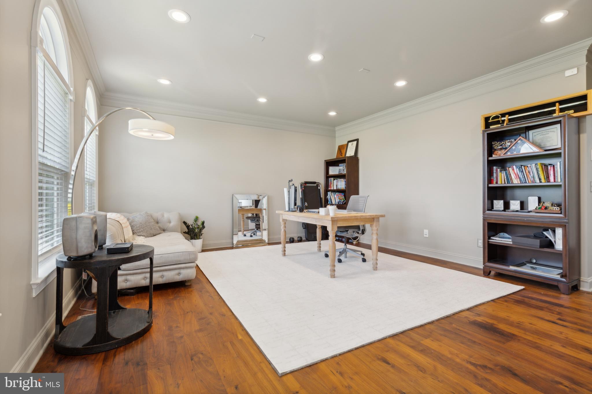 HUNTERS POND - Residential