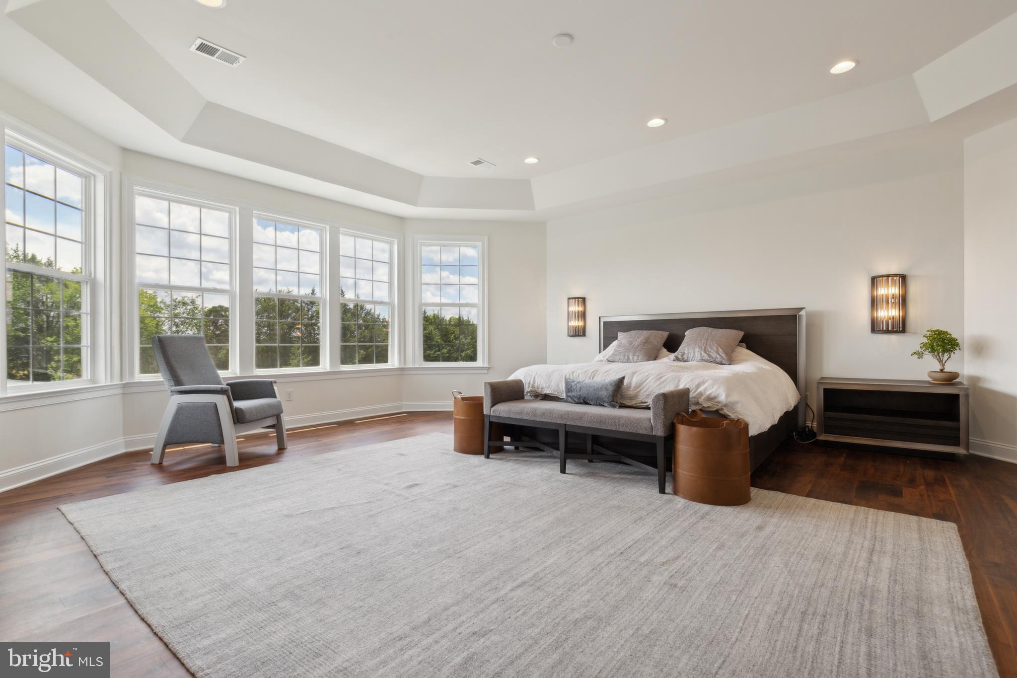 HUNTERS POND - Residential