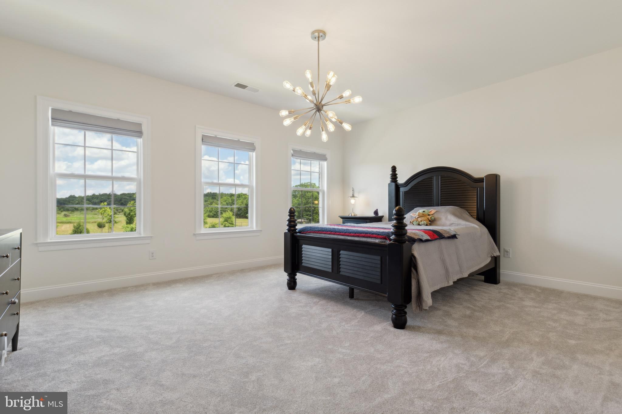 HUNTERS POND - Residential