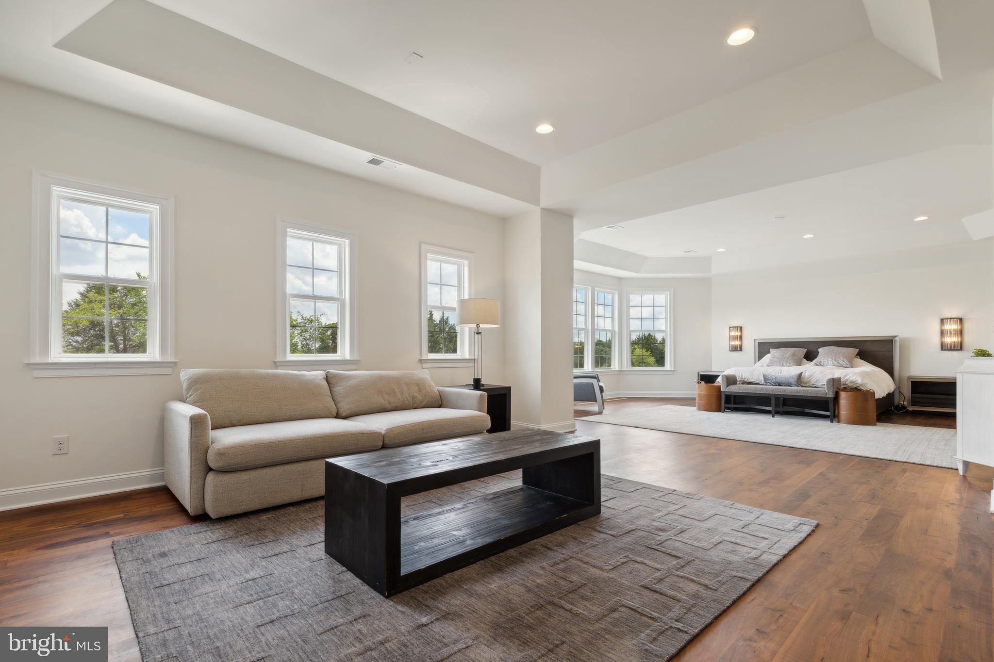 HUNTERS POND - Residential