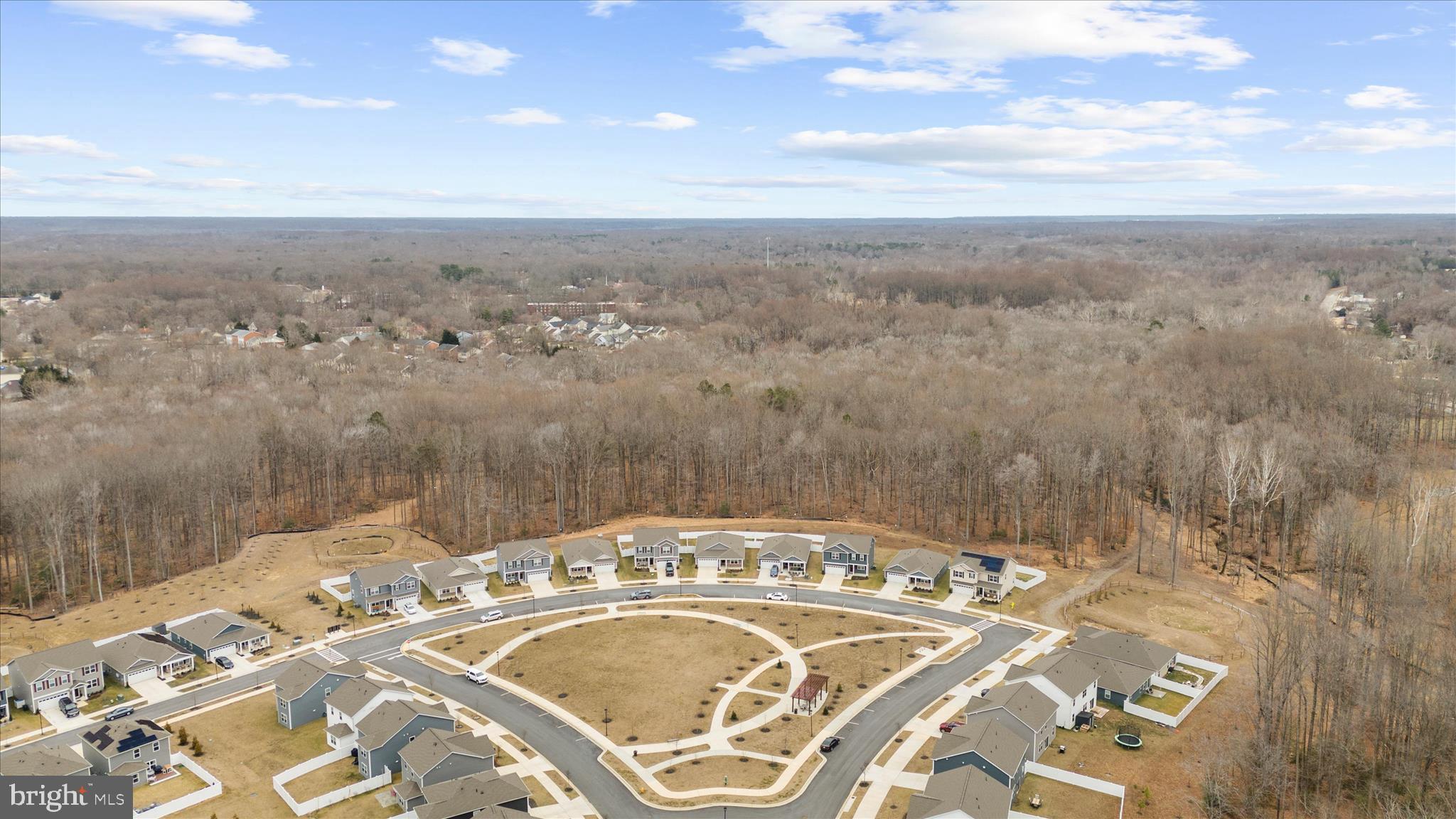 PINE GROVE - Residential