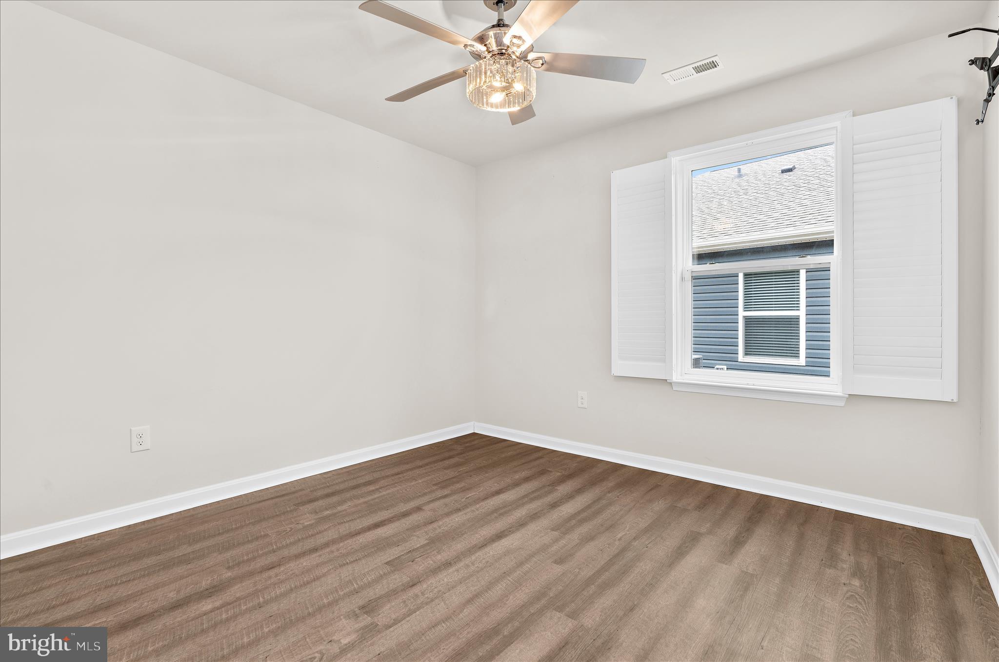 PINE GROVE - Residential