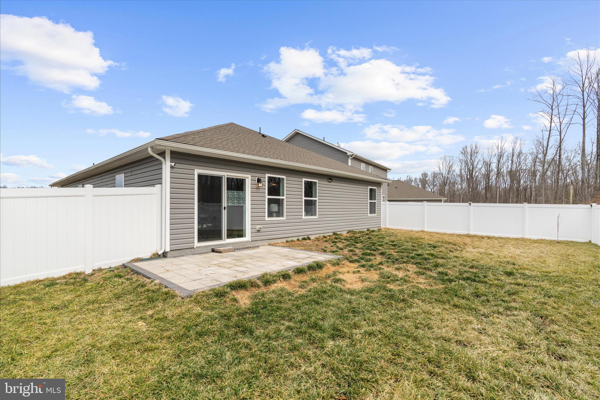 PINE GROVE - Residential