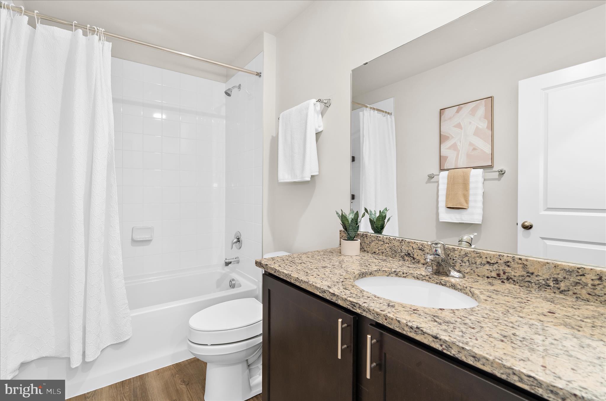 PINE GROVE - Residential