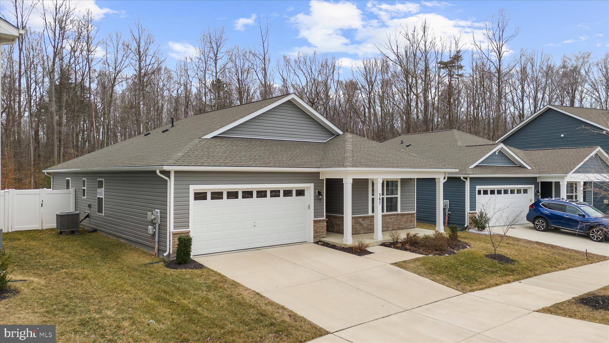 PINE GROVE - Residential