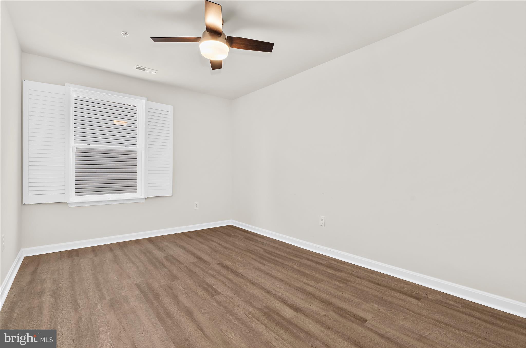 PINE GROVE - Residential