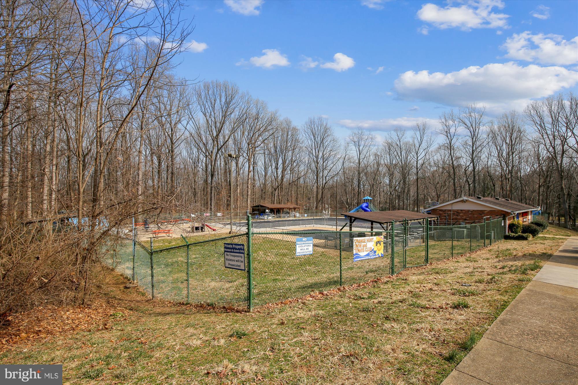 ORANGE HUNT ESTATES - Residential