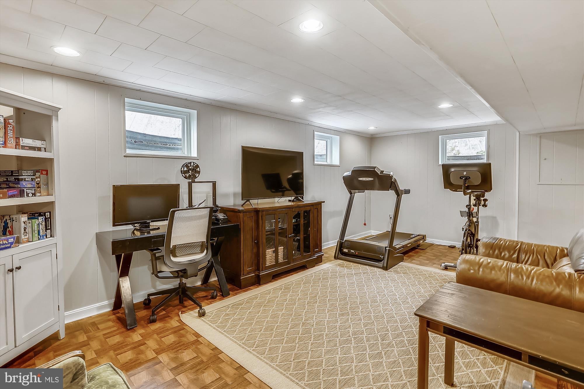 ORANGE HUNT ESTATES - Residential