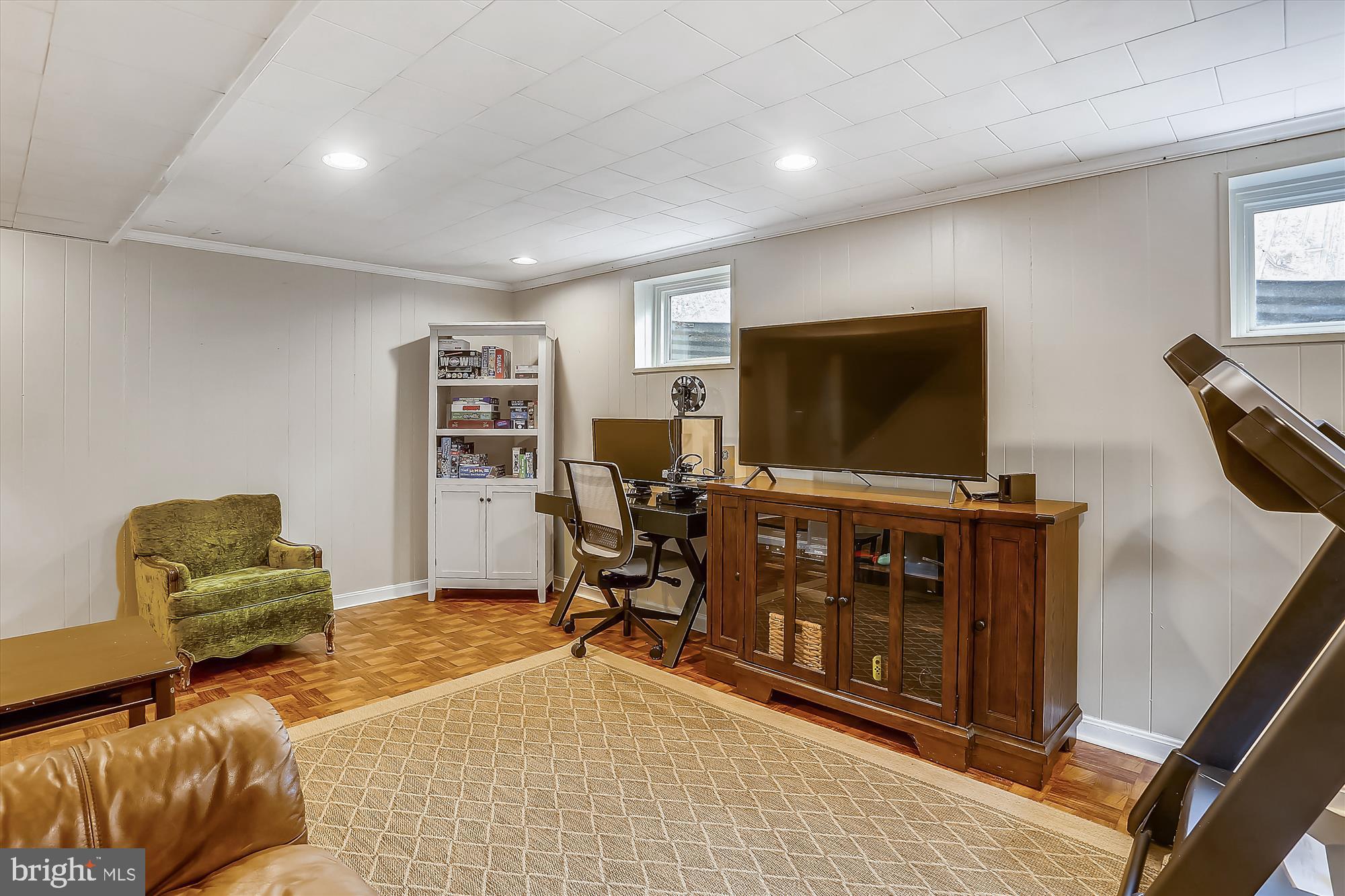 ORANGE HUNT ESTATES - Residential