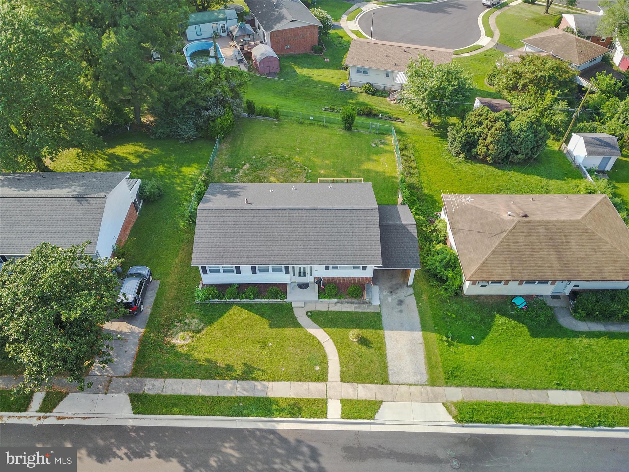 ROSEDALE - Residential