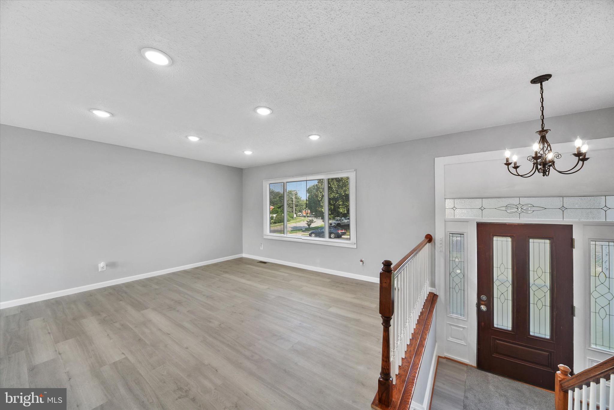 ROSEDALE - Residential