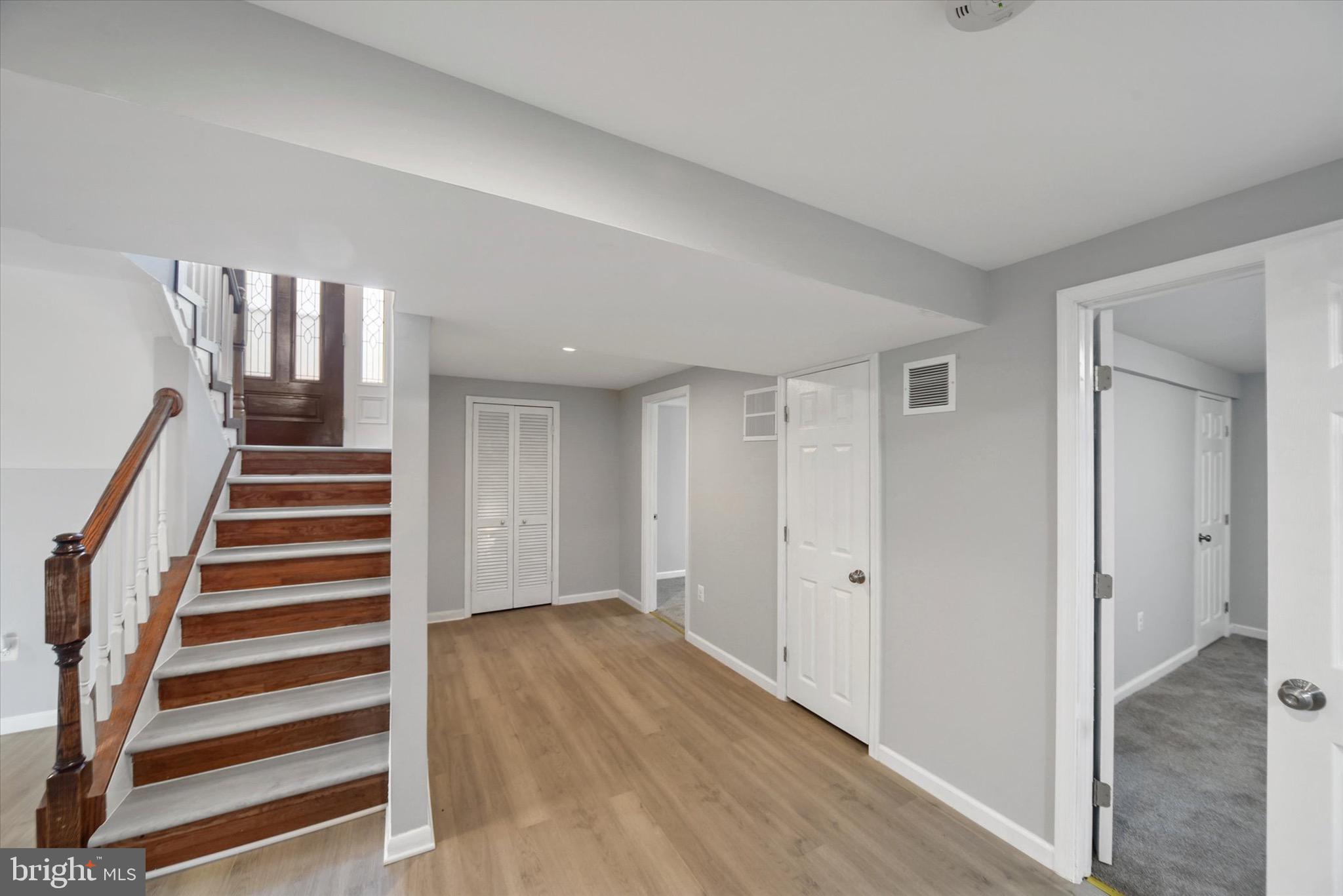 ROSEDALE - Residential