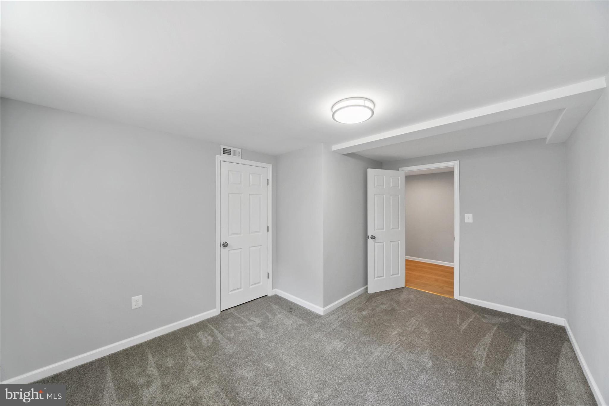 ROSEDALE - Residential