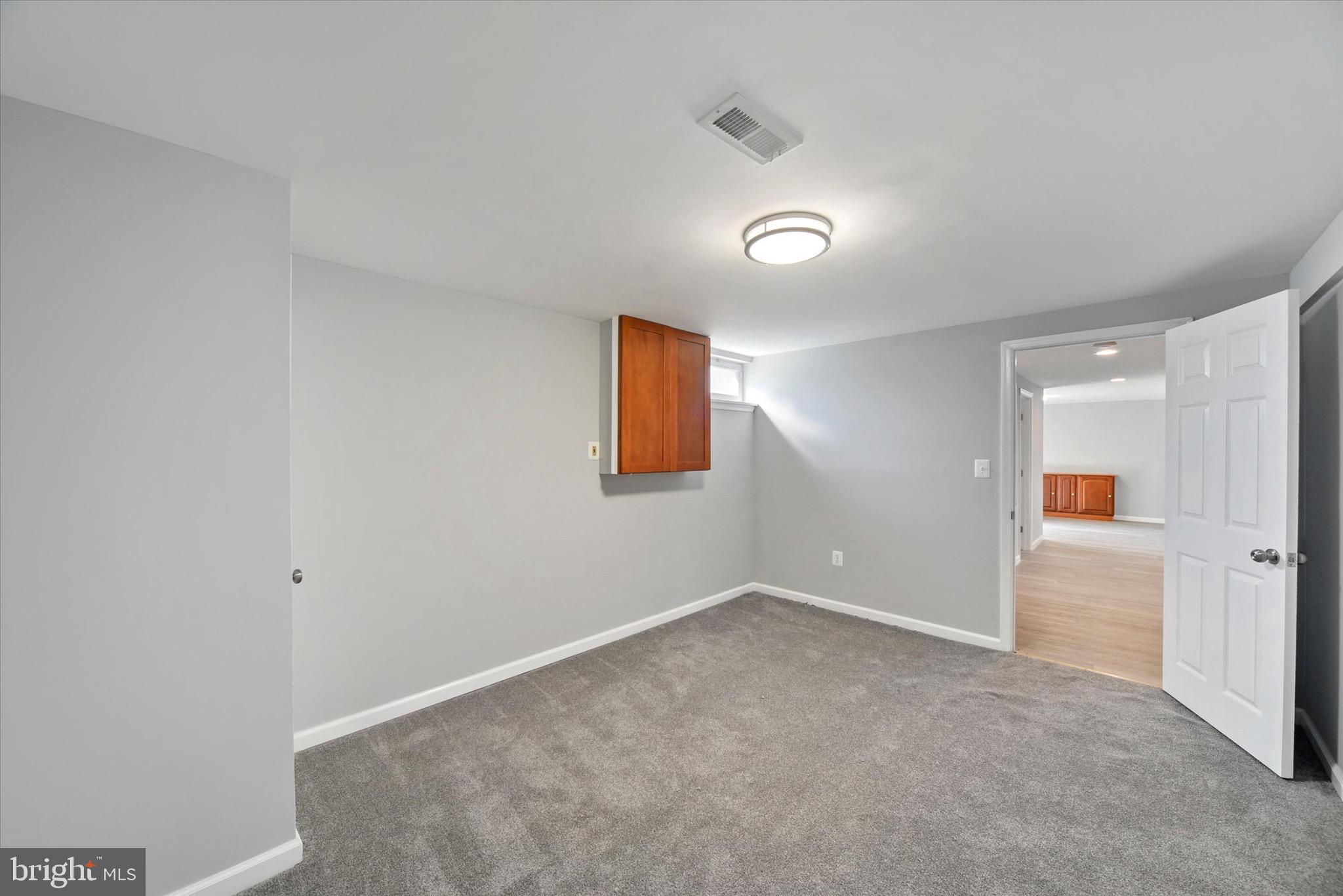 ROSEDALE - Residential