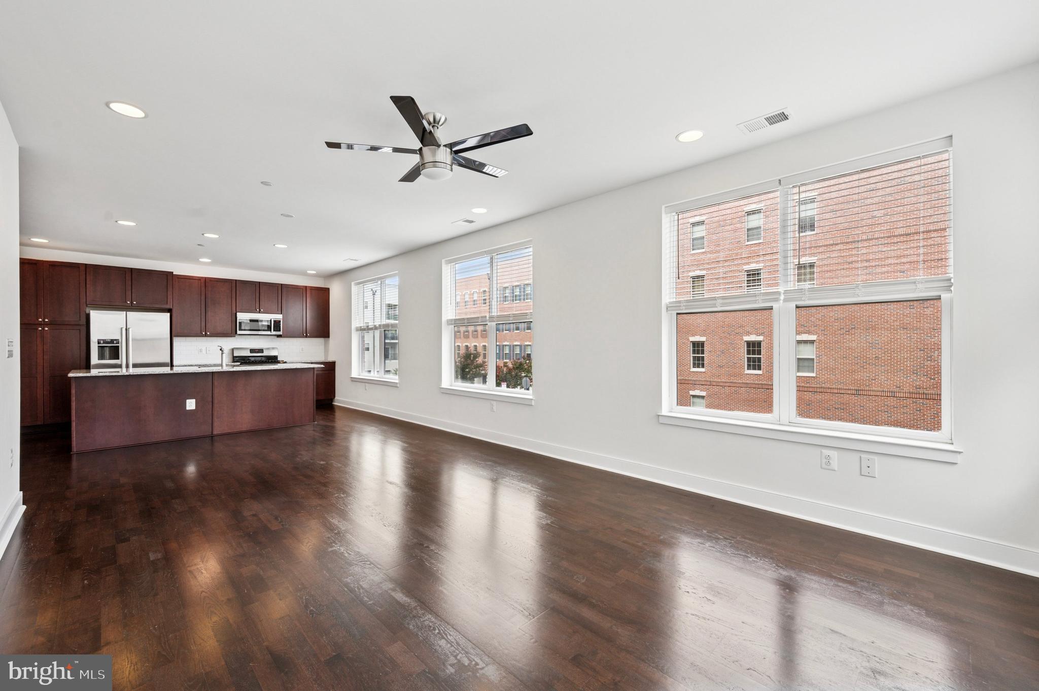 2400 SOUTH - Residential