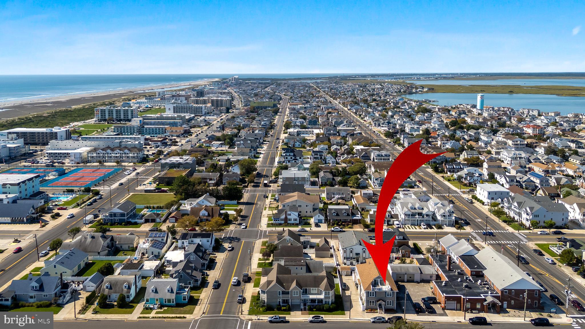 206 E CARDINAL ROAD 4