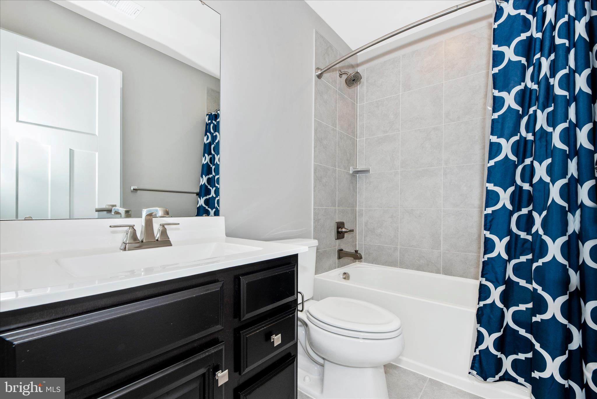 HAMPTONS - Residential