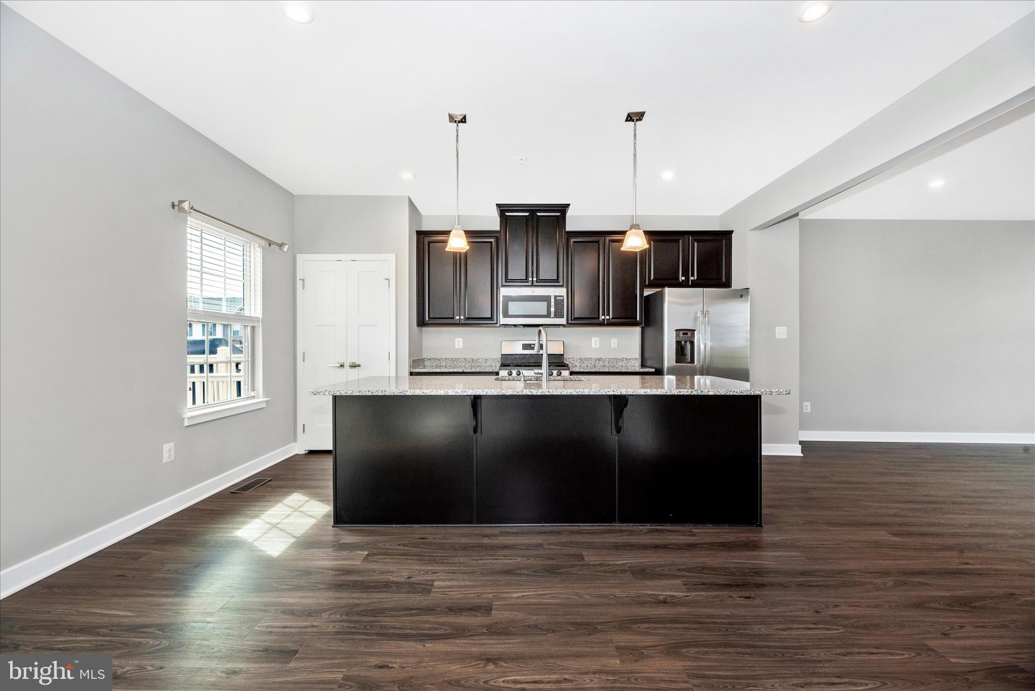 HAMPTONS - Residential