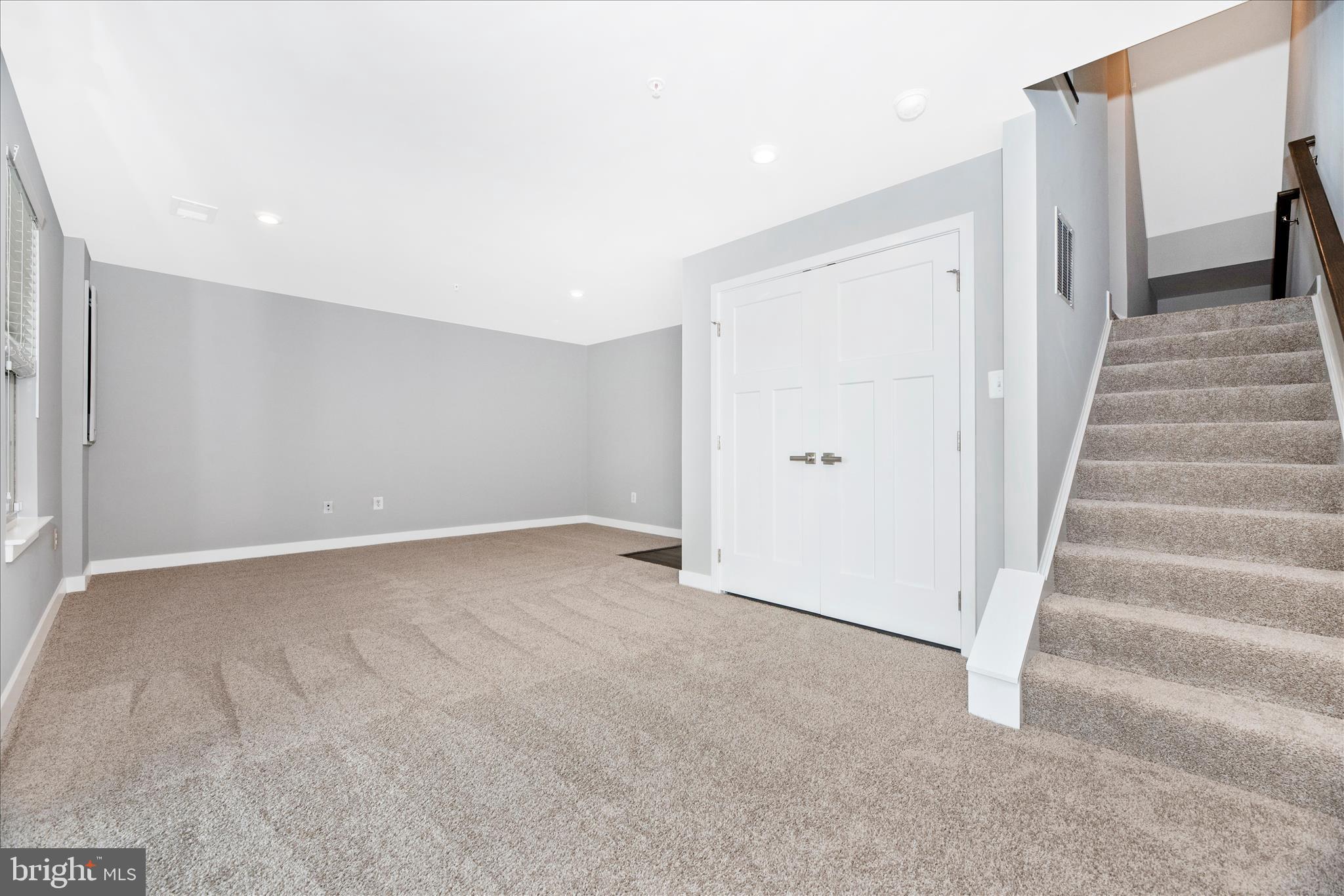 HAMPTONS - Residential