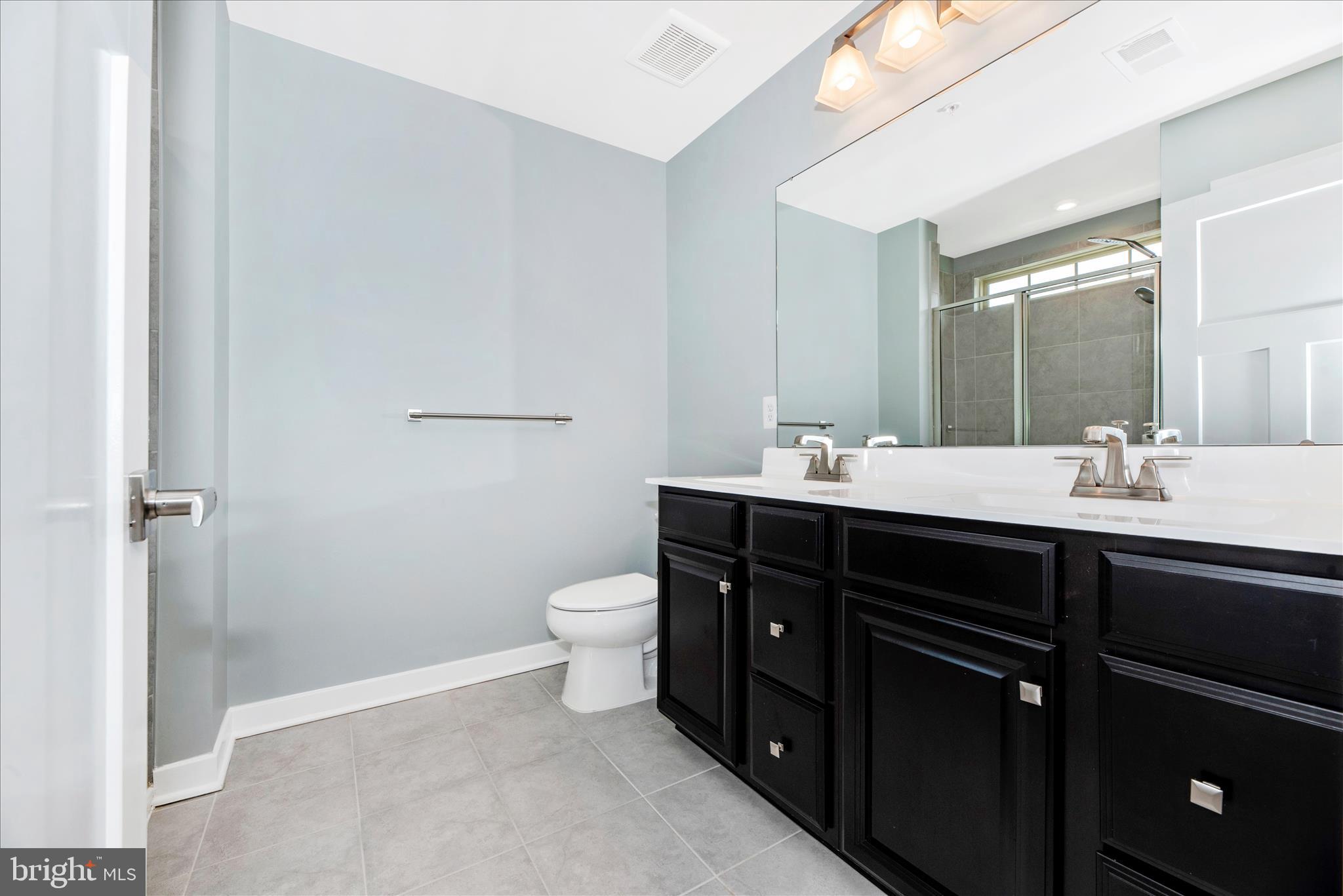 HAMPTONS - Residential