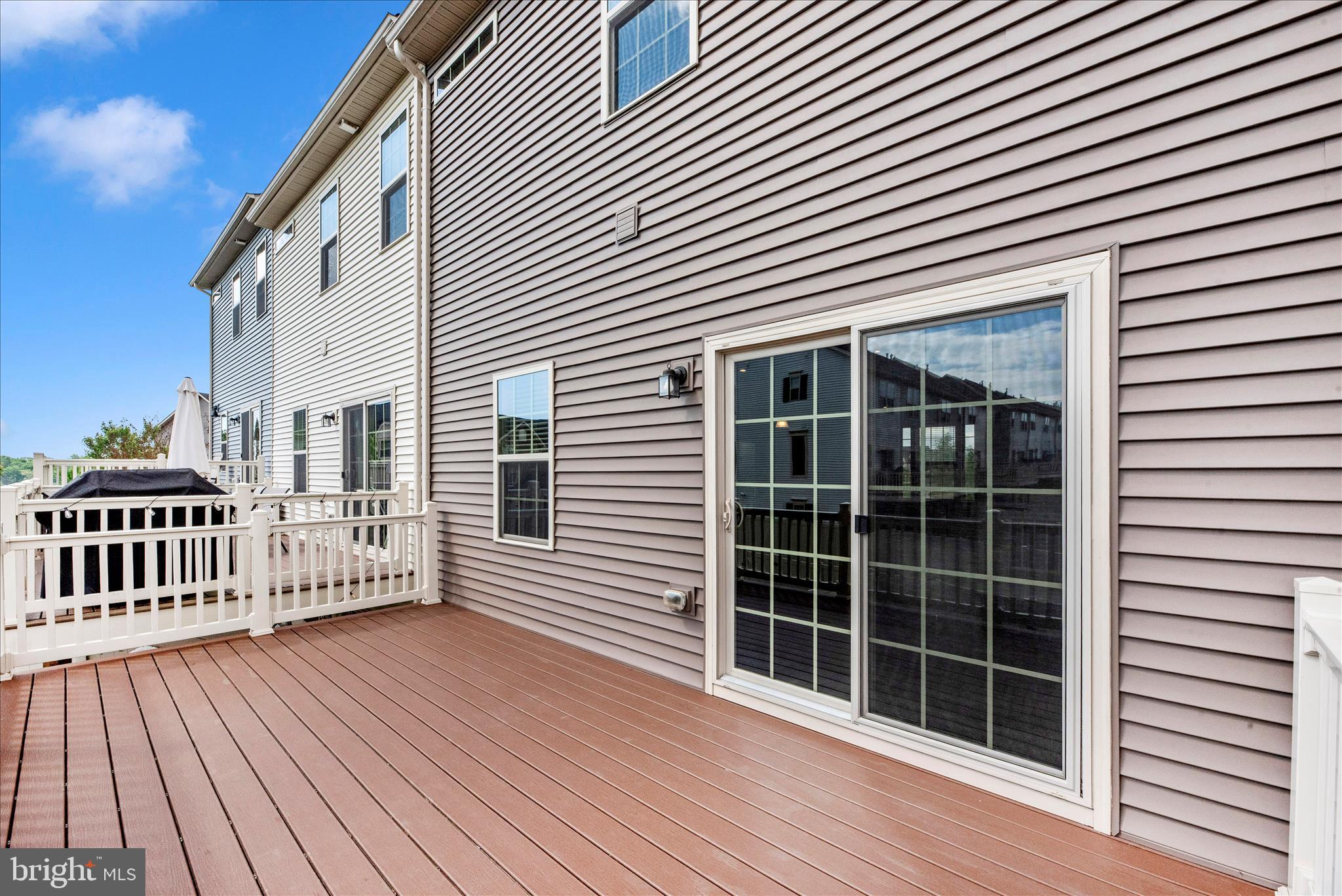 HAMPTONS - Residential