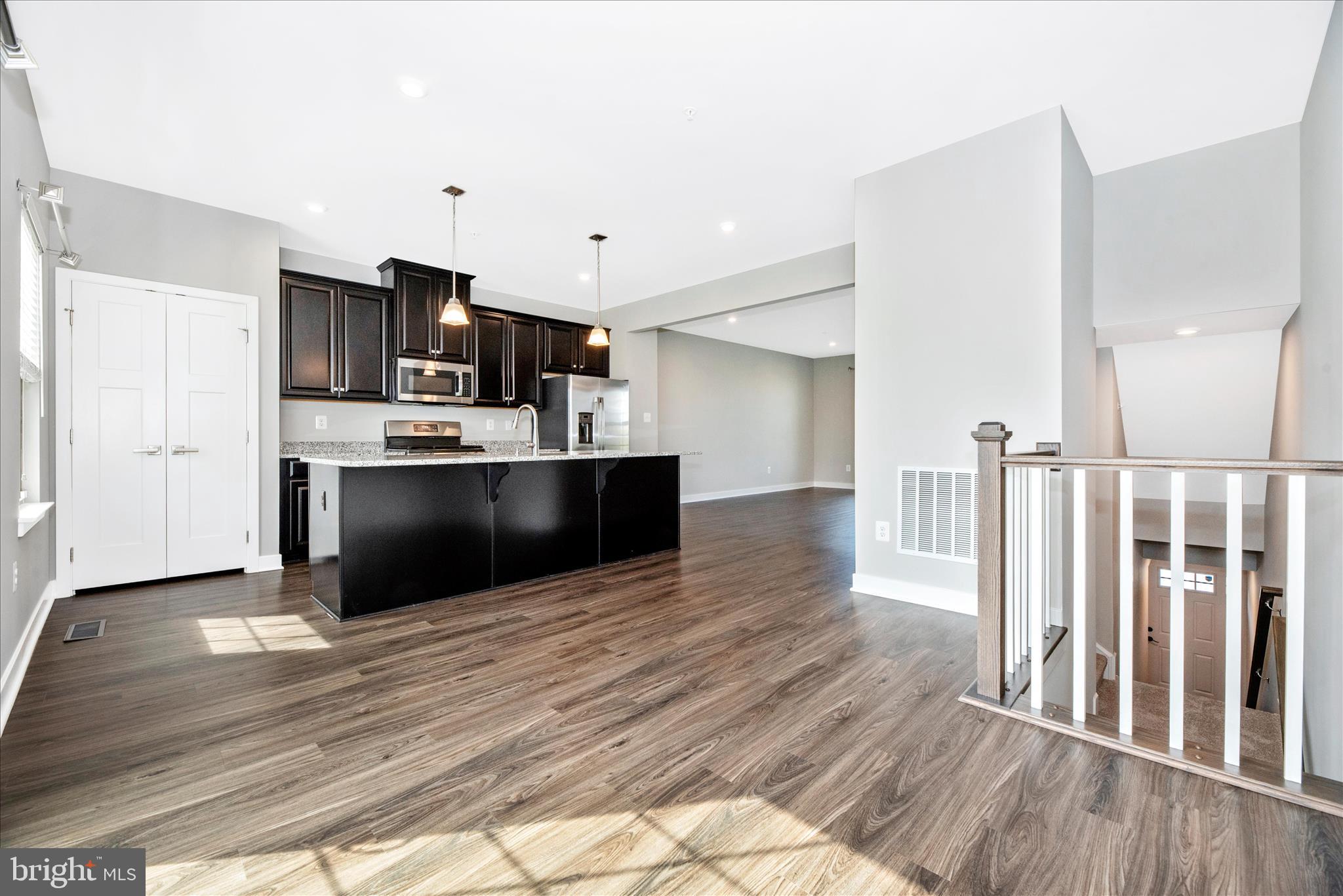 HAMPTONS - Residential