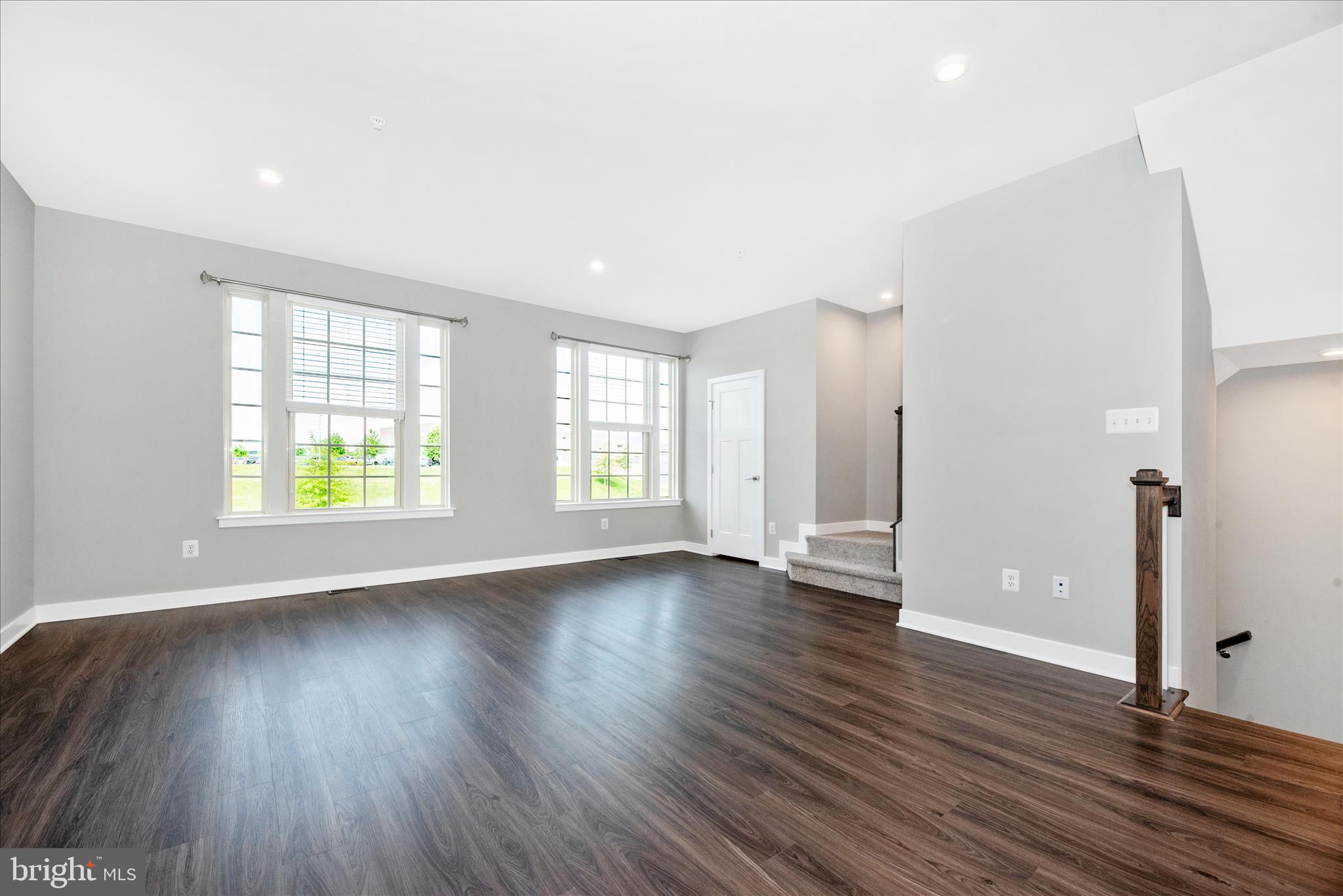 HAMPTONS - Residential