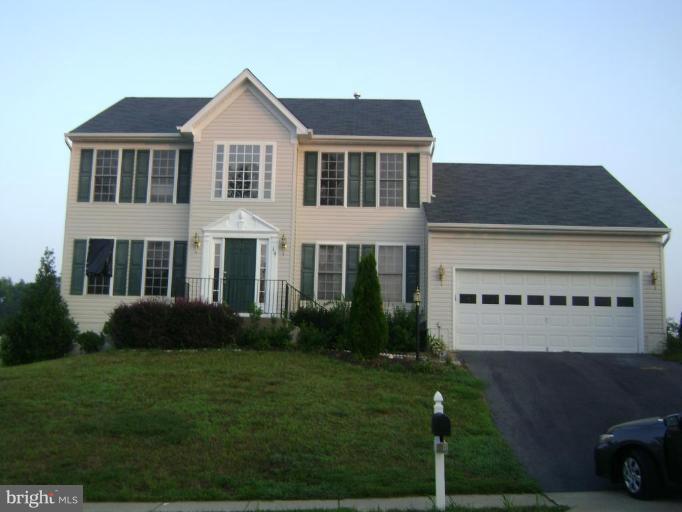 STAFFORD LAKES VILLAGE - Residential Lease