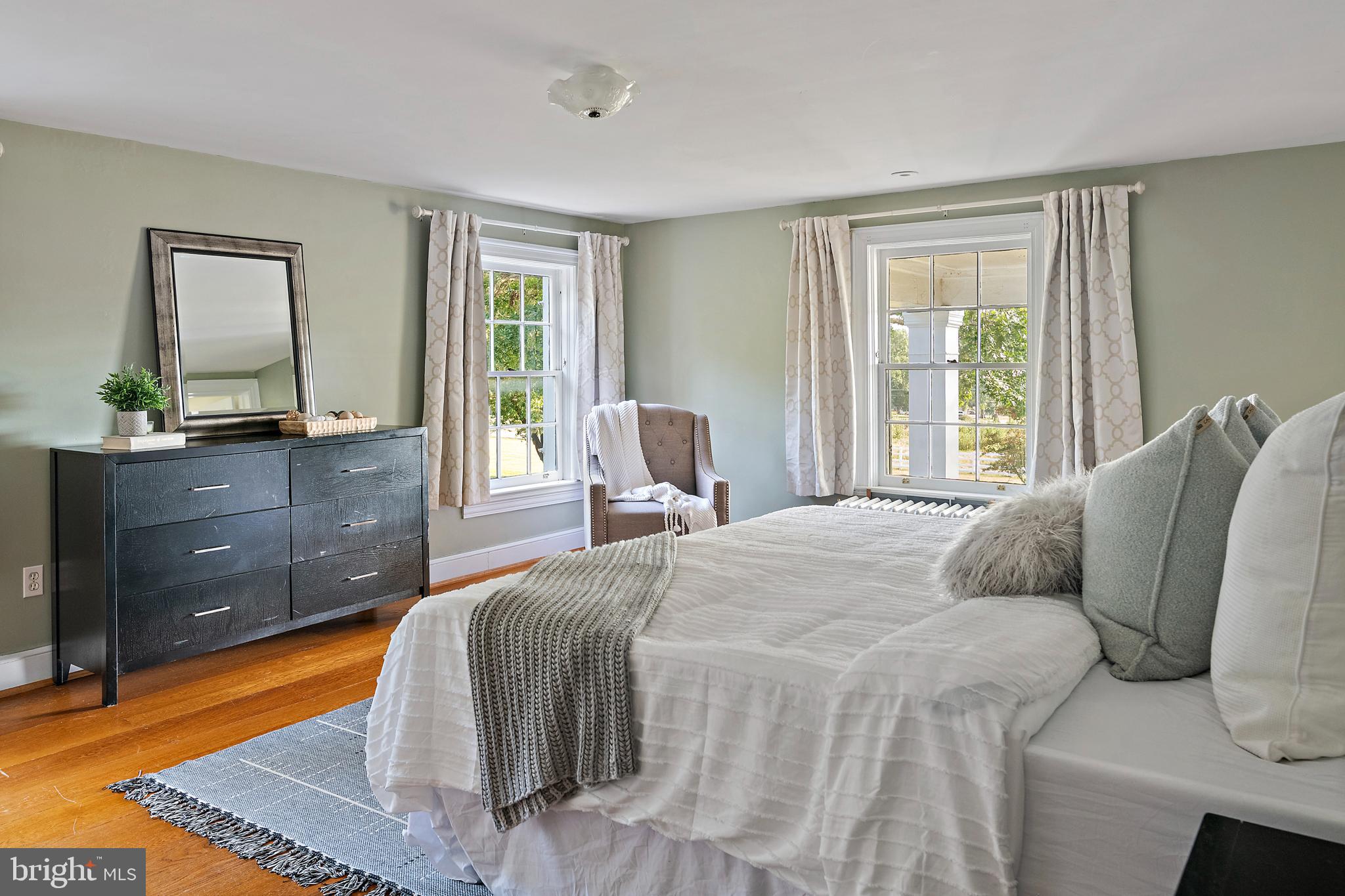 PARRS RIDGE - Residential