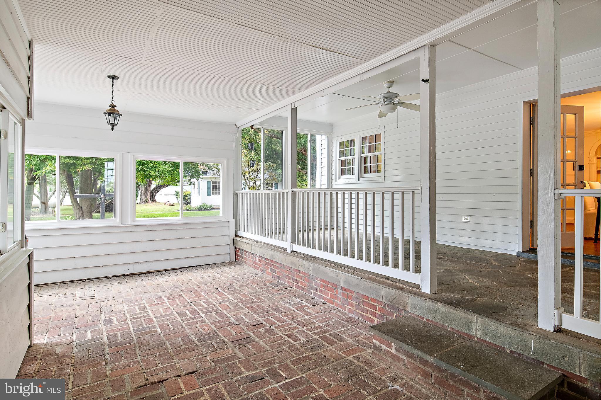 PARRS RIDGE - Residential