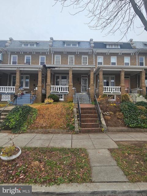 3809 10TH STREET NW WASHINGTON DC 20011