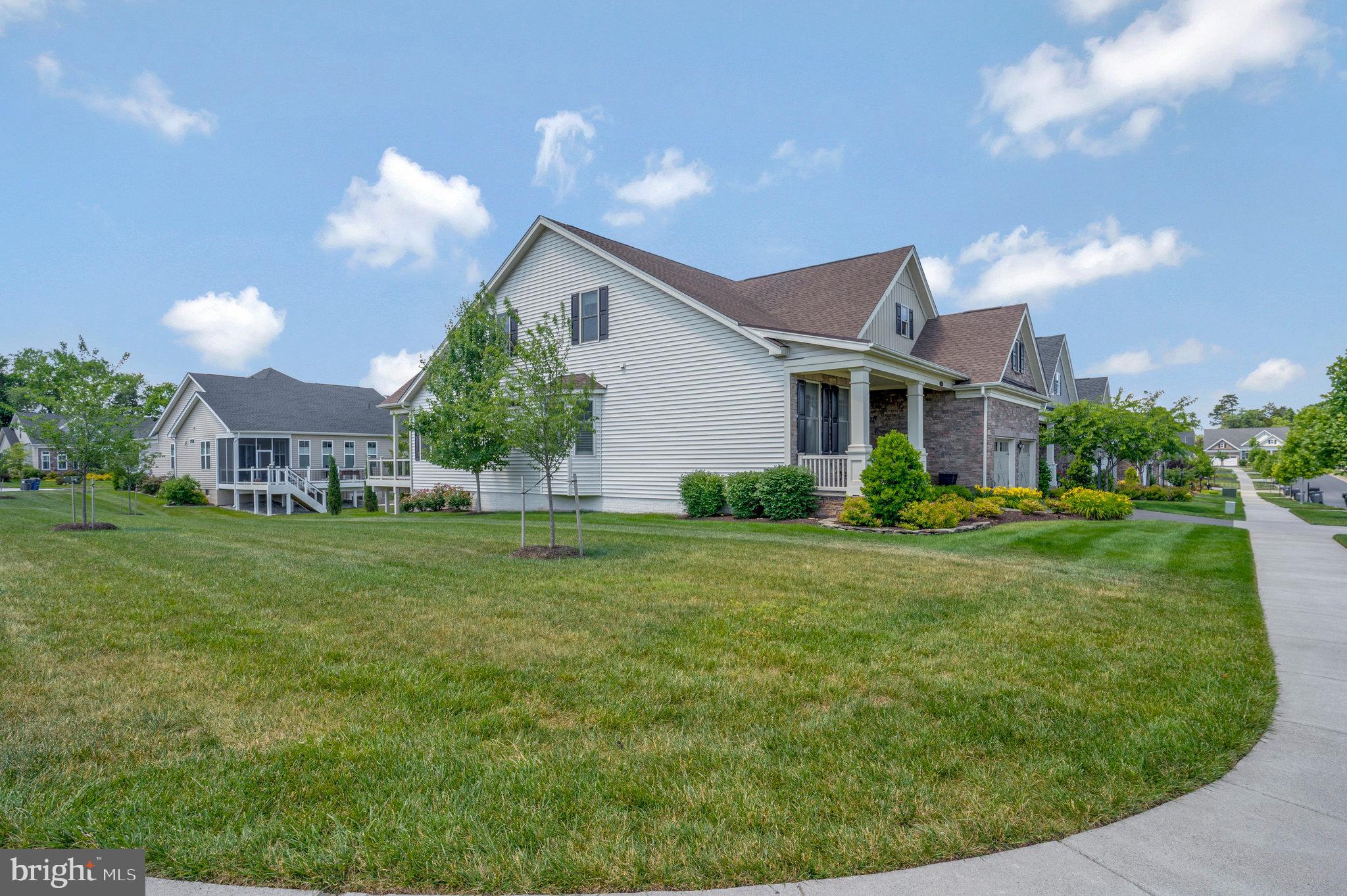 REGENCY AT CREEKSIDE - Residential