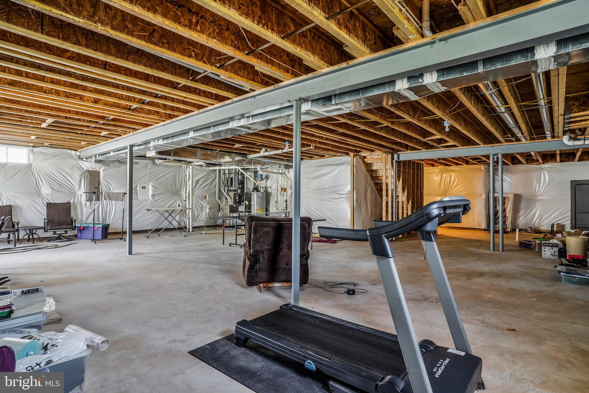 REGENCY AT CREEKSIDE - Residential