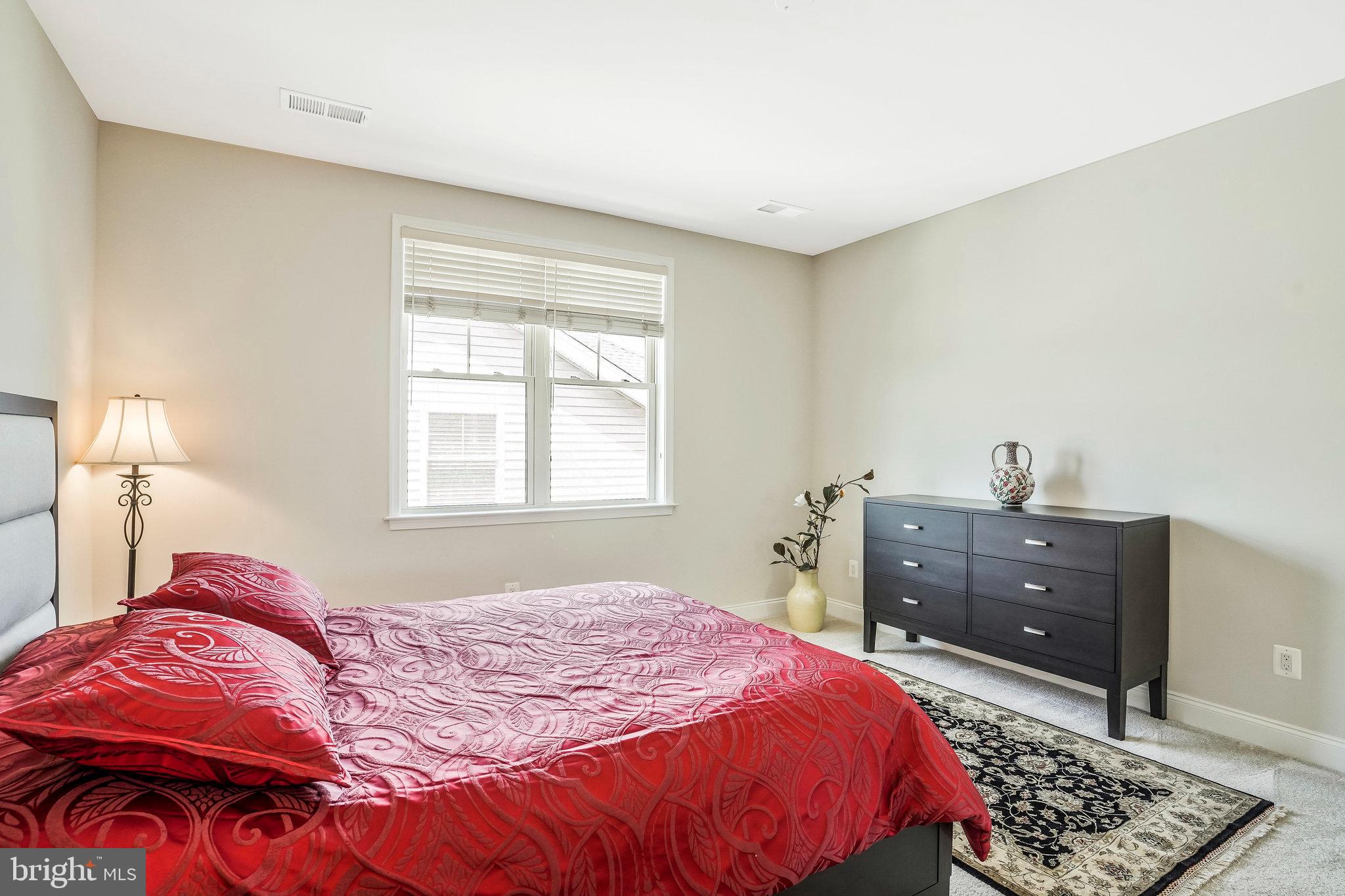 REGENCY AT CREEKSIDE - Residential