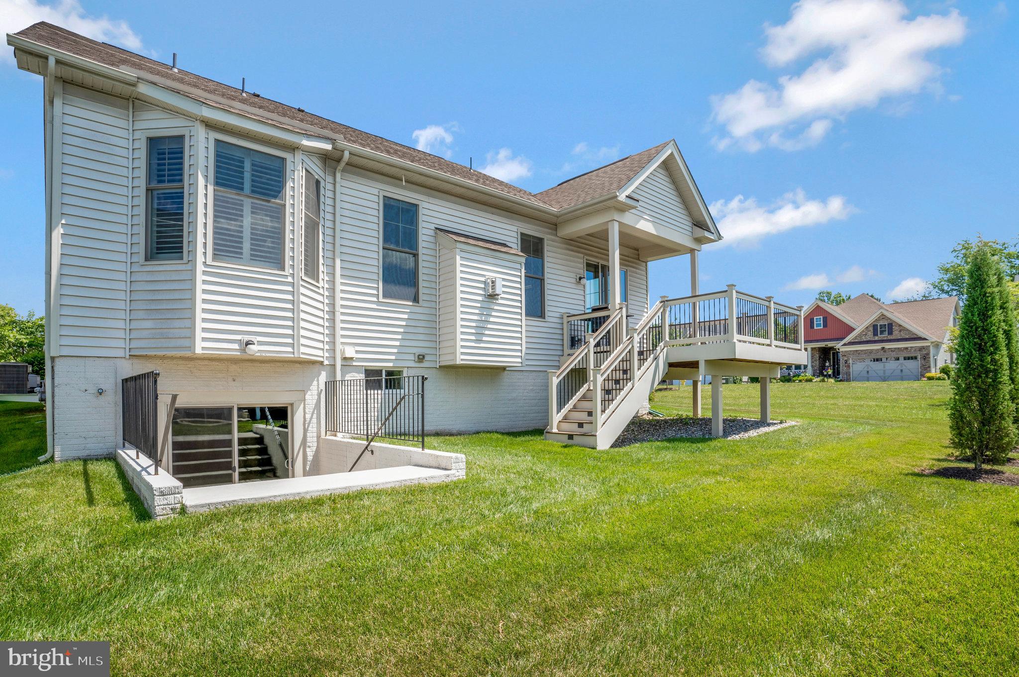 REGENCY AT CREEKSIDE - Residential