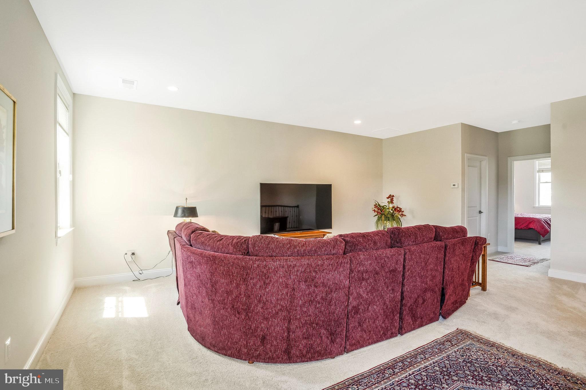 REGENCY AT CREEKSIDE - Residential