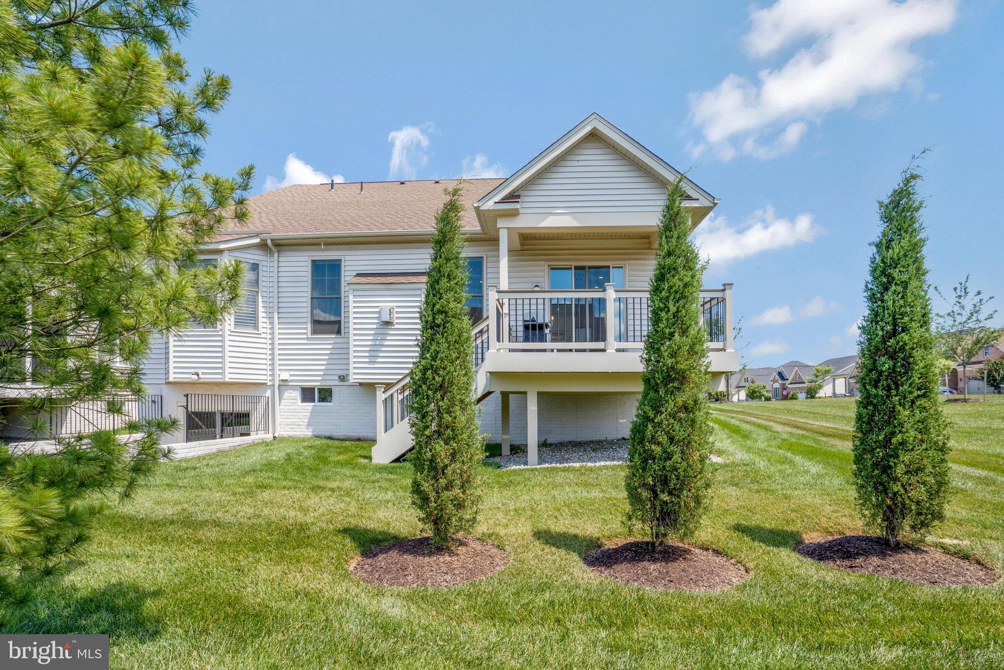 REGENCY AT CREEKSIDE - Residential