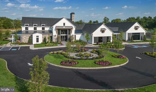 REGENCY AT CREEKSIDE - Residential