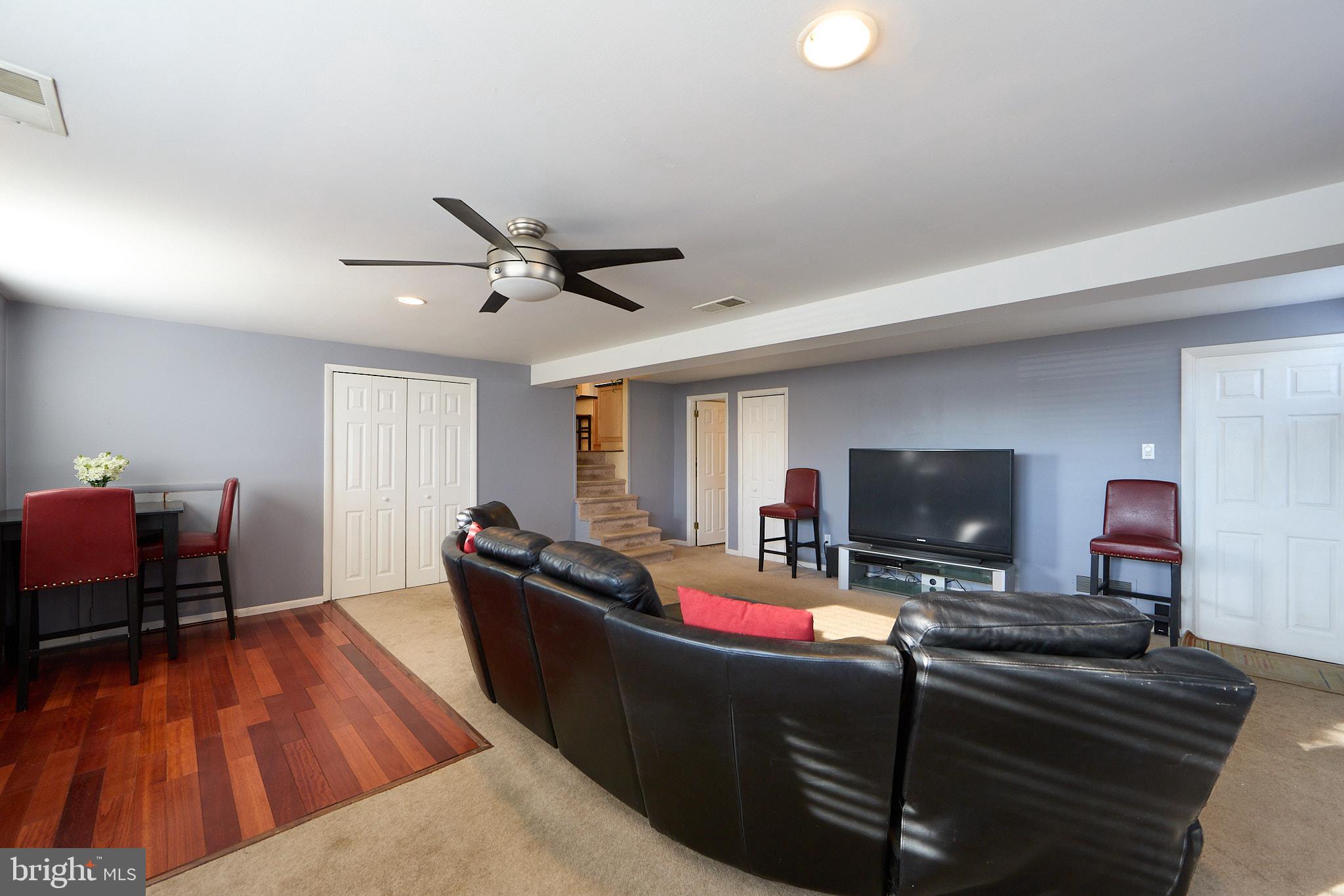 LAWRENCE PARK - Residential