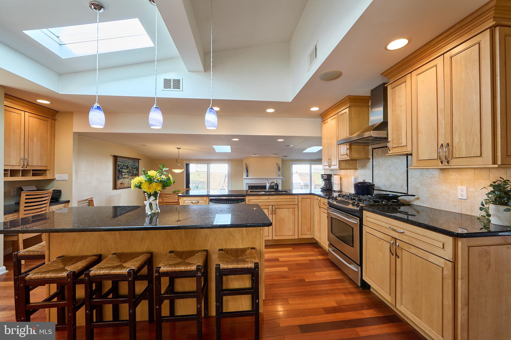 LAWRENCE PARK - Residential