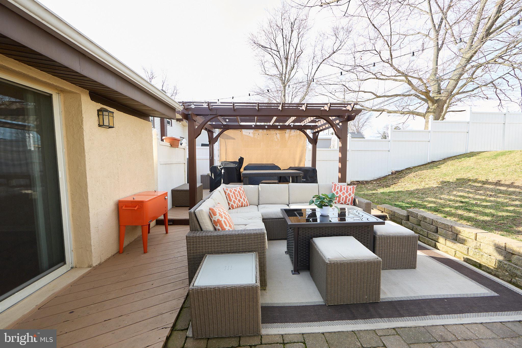 LAWRENCE PARK - Residential