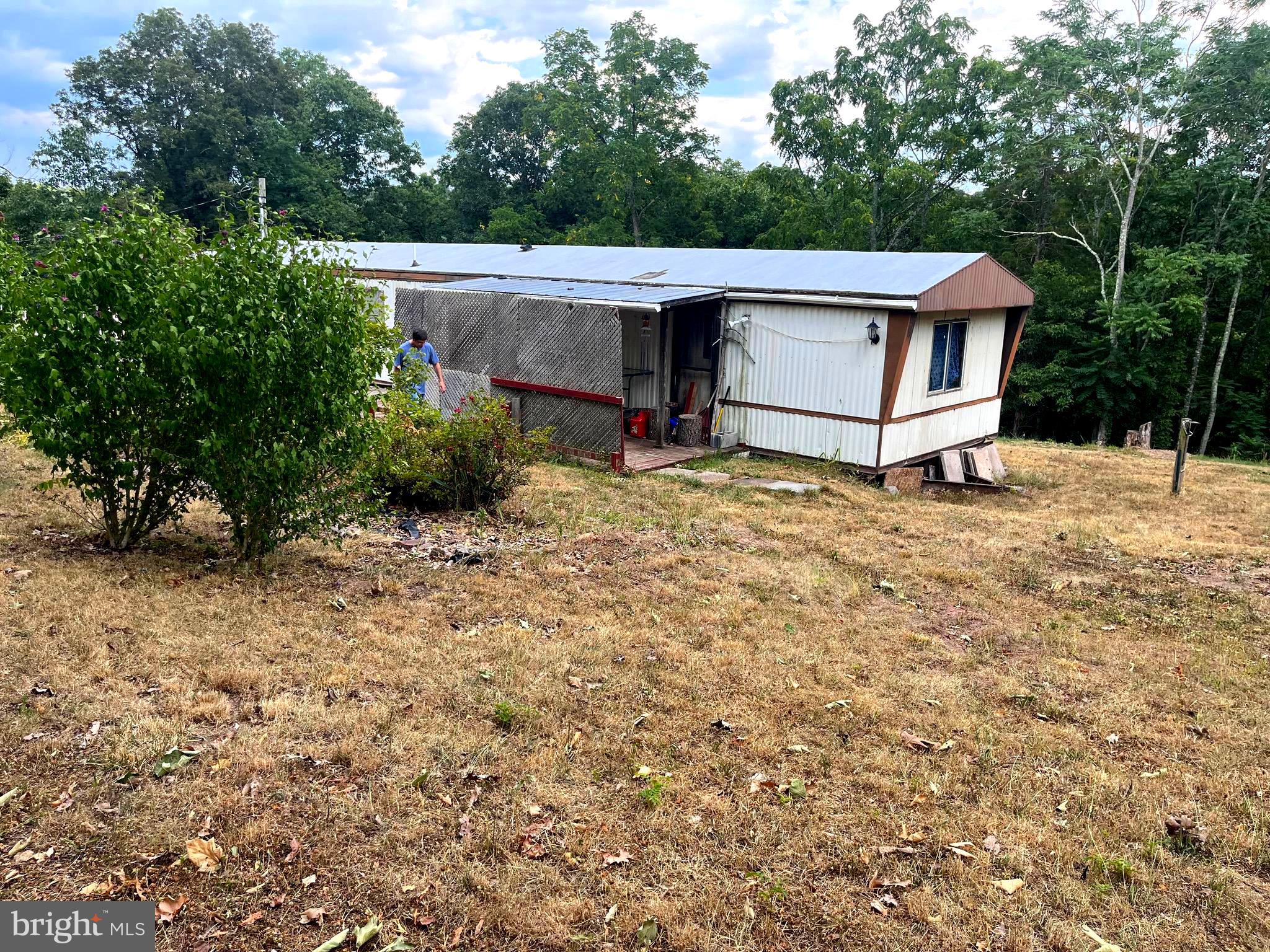 POTOMAC HIGHLAND FARM - Residential