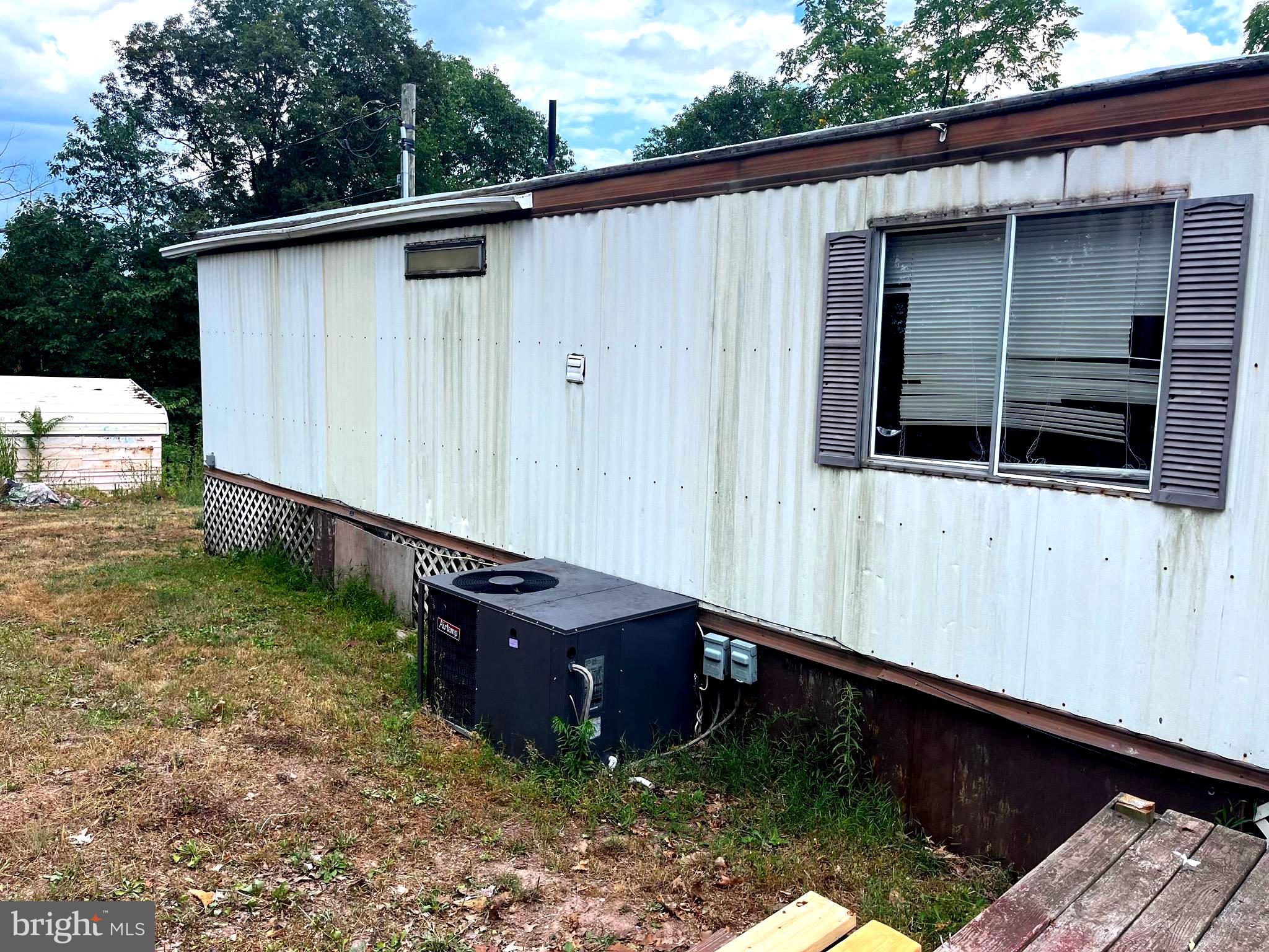 POTOMAC HIGHLAND FARM - Residential