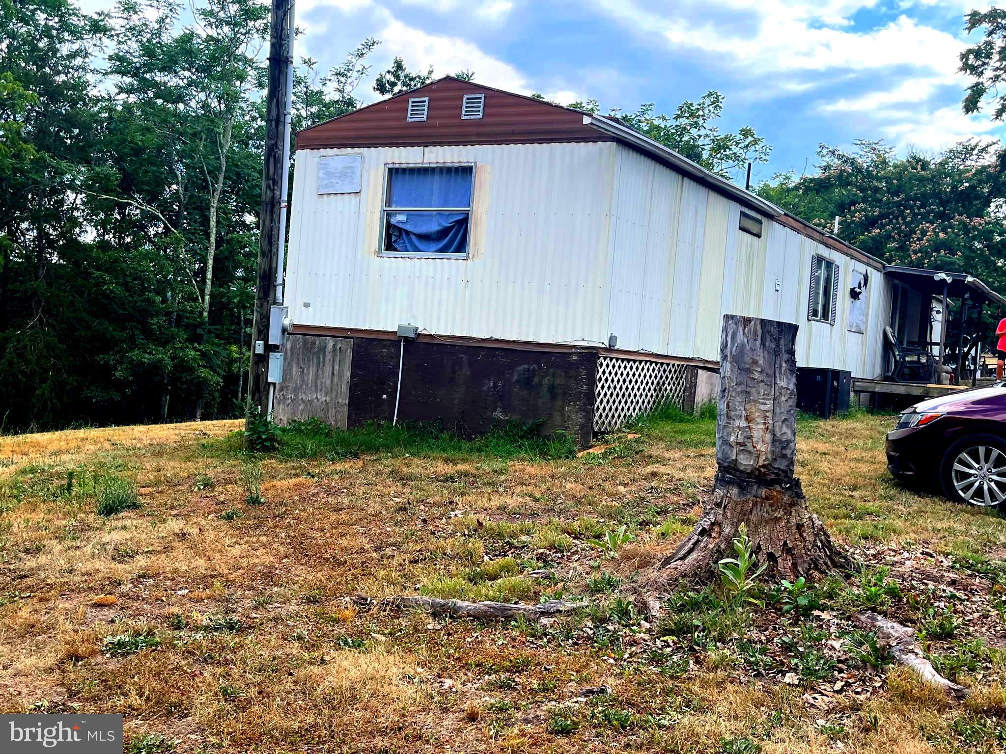 POTOMAC HIGHLAND FARM - Residential